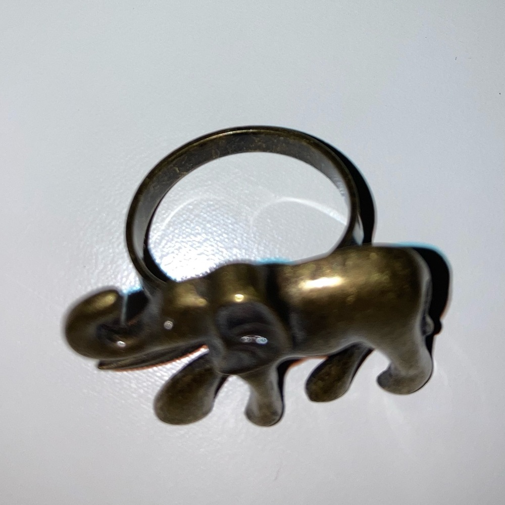 Elephant ring - Picture 2 of 3